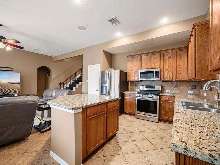 13835 Cane Valley Ct — Photo 14