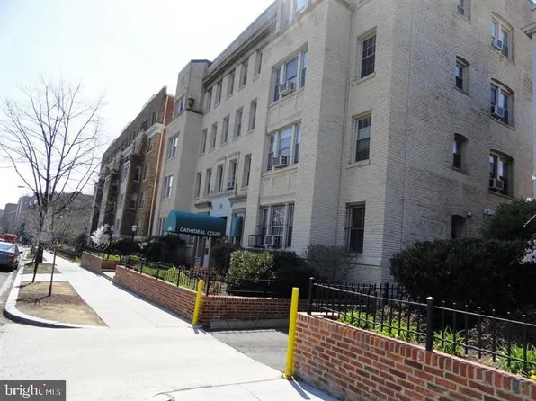 3010 Wisconsin Ave NW APT B1, Washington, DC 20016