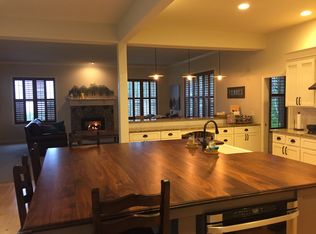 17152 SE 100th St, Renton, WA 98059