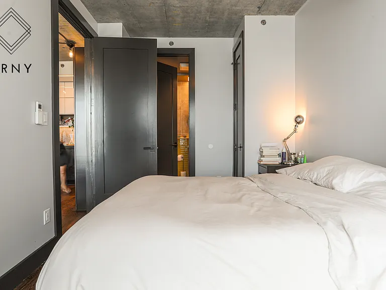 412 Herkimer St #5A — Photo 12