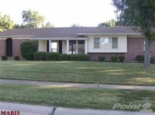 1652 Sherwood Forest Dr, Florissant, MO