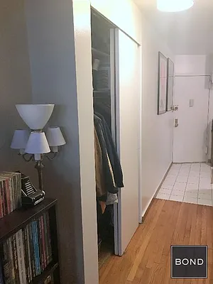 Rented by Bond New York | media 35