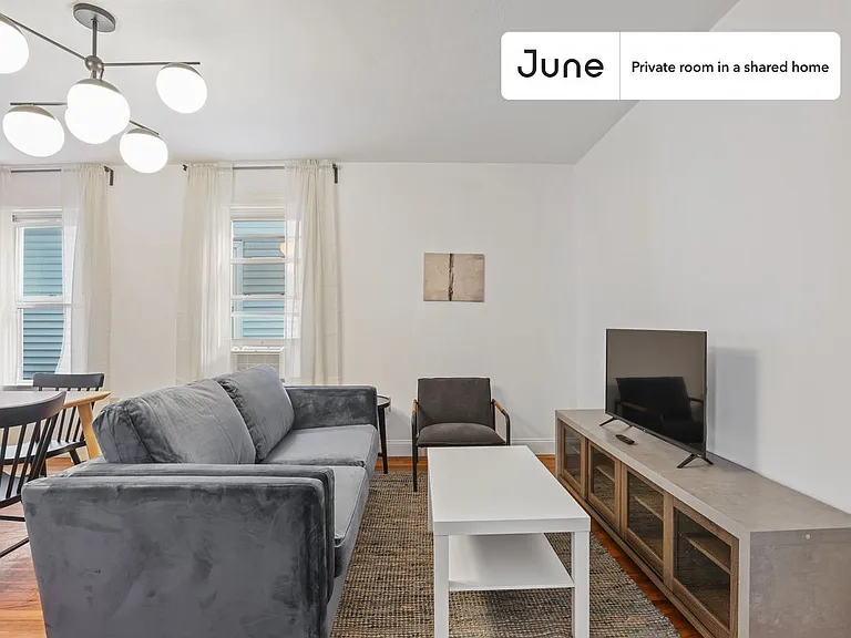 153 Murdock St #A — Photo 3