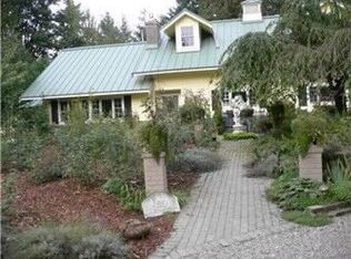 24025 SE Tiger Mountain Rd, Issaquah, WA 98027