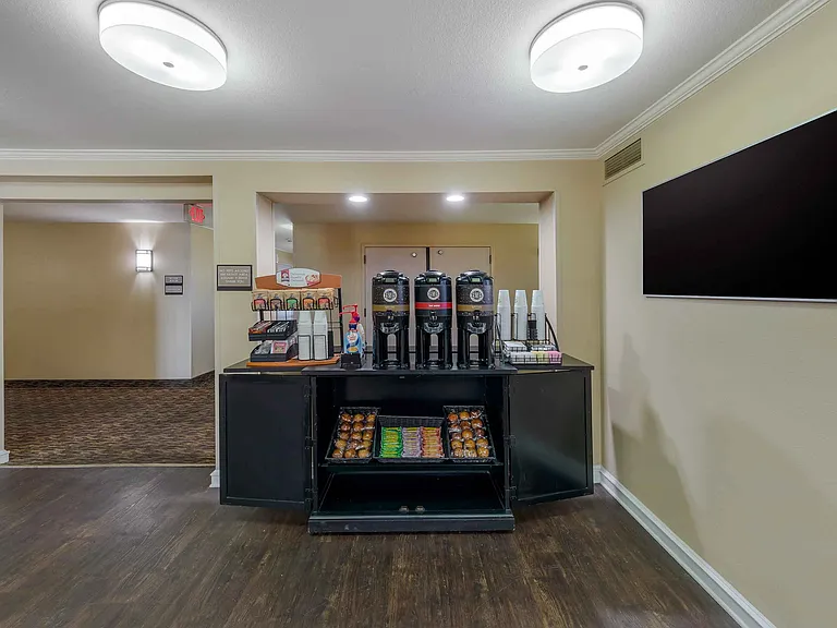 Free Grab-and-Go Breakfast