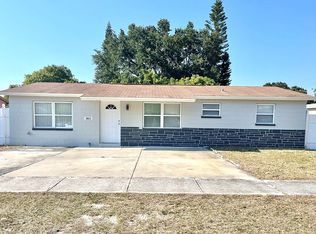 5811 90th Ave, Pinellas Park, FL 33782