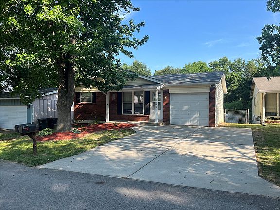 2nd image of 1770 Williamsburg Dr