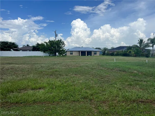 129 SE 5th Ave, Cape Coral, FL 33990