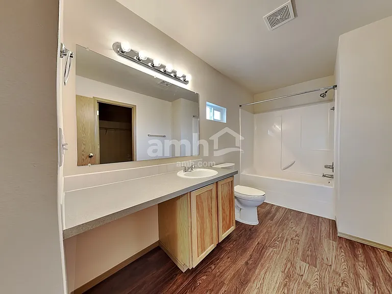10310 193rd Street Ct E — Photo 15