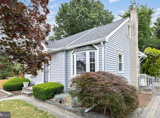 22 Evesham Rd W, Cherry Hill, NJ 08003