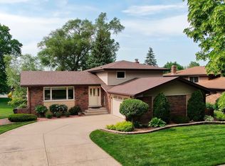 10918 3rd St, Mokena, IL 60448