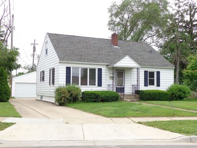 2324 Adams St, La Crosse, WI, 54601