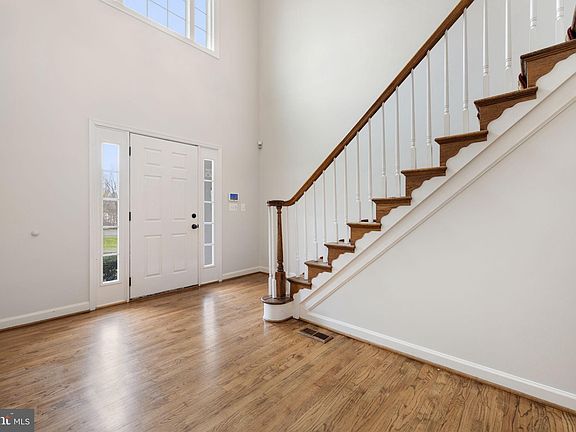 4th image of 6093 Whippoorwill Dr