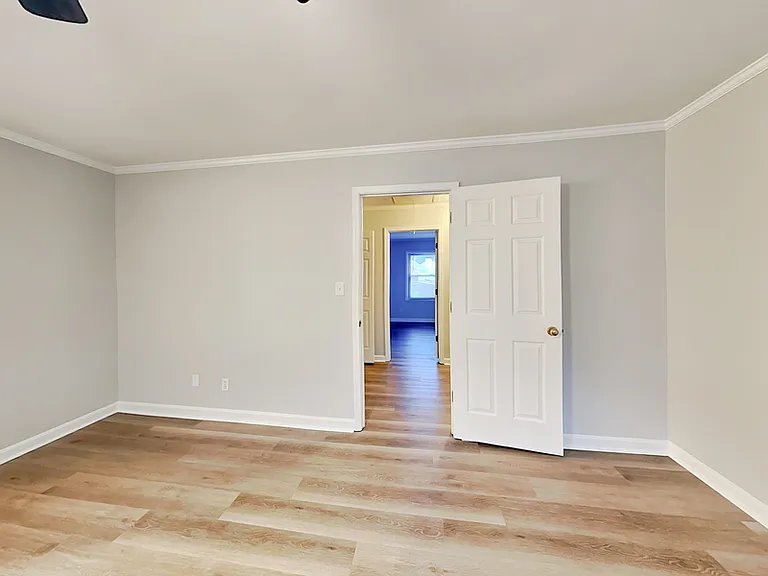 325 Towergate Pl — Photo 15
