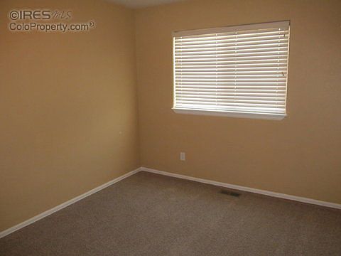 4th image of 506 Aspen Grove Way