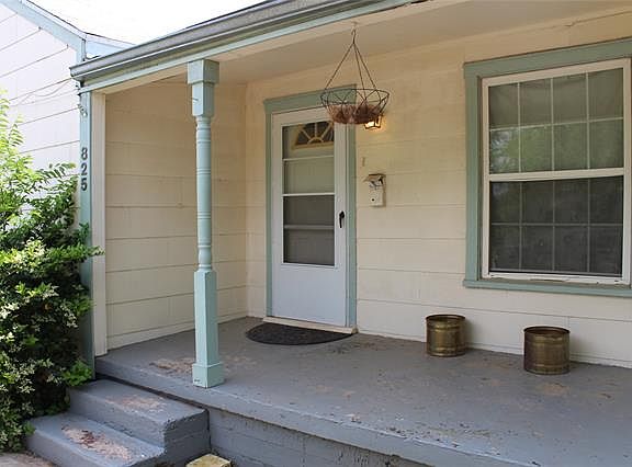 3rd image of 825 North St