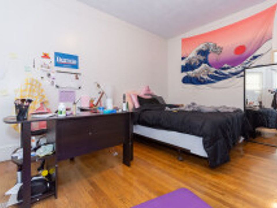 1st image of 14 Ashford St APT 3