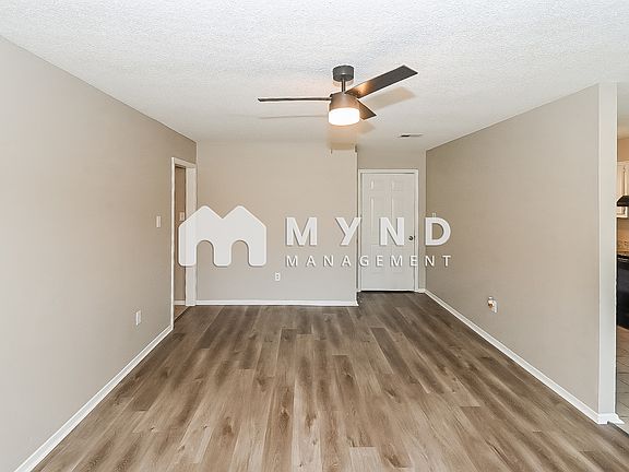 4th image of 4631 Tacoma Pl