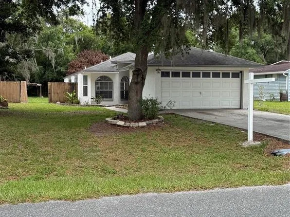 2554 Martha Ln, Land O Lakes, FL 34639