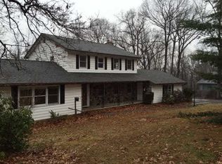 20 E Salem Rd, Fishkill, NY 12524