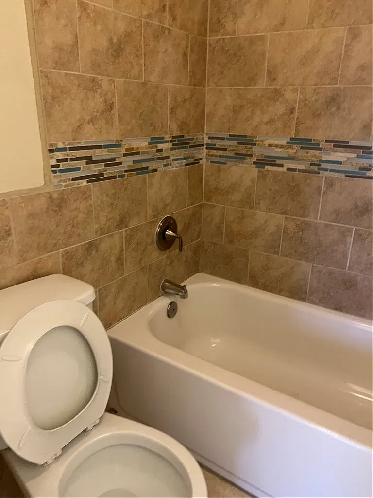 Spacious 3-Bedroom Home with 2 Baths in Northgrove, Mesa — Photo 3