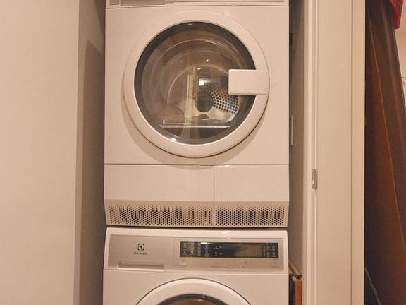 3rd image of 134 E 13th St APT 2W