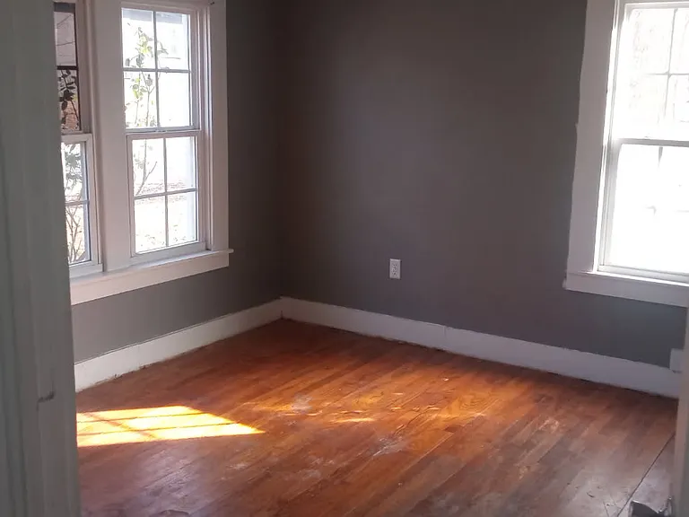 505 N Fir St — Photo 10