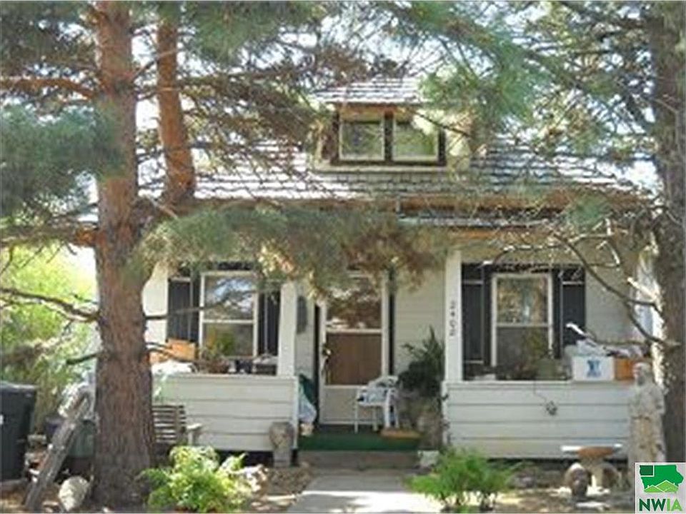 1st image of 2408 Jay Ave
