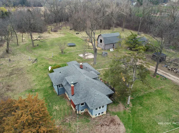 22200 W Grass Lake Rd, Antioch, IL 60002