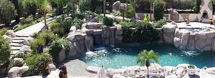 38,000 gal rock salt pool
						:
						Pool has 6 waterfalls, cave & 4 built in stereo speakers