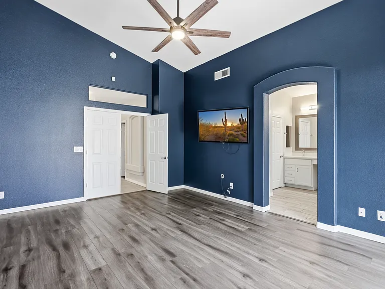 1274 E Lake Dr — Photo 26