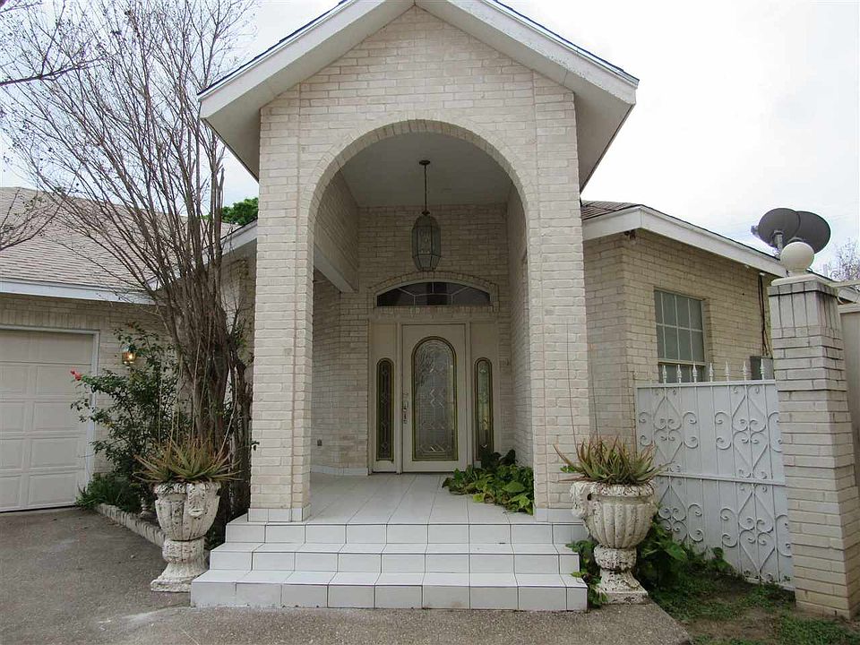 1st image of 8404 Crownwood Dr