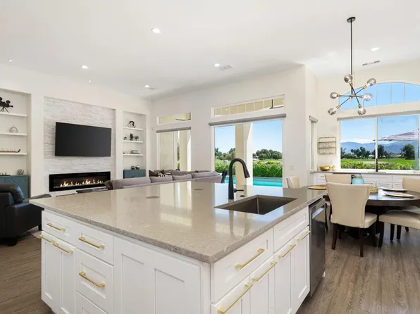 71 Via Las Flores, Rancho Mirage, CA 92270