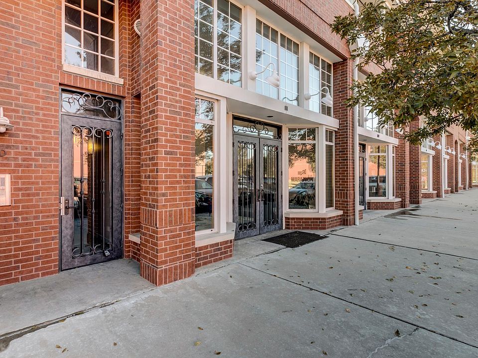Secure street entry