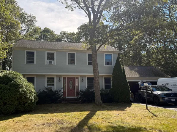 46 Holly Ridge Drive, Sandwich, MA 02563