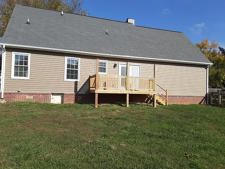 2057 Smoky River Rd — Photo 18
