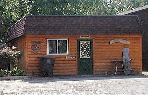 Call Linda Westergaard at 515-988-4288 to see this property!