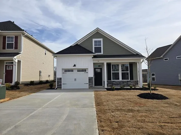 1111 Ogeechee Ct, Spartanburg, SC 29303