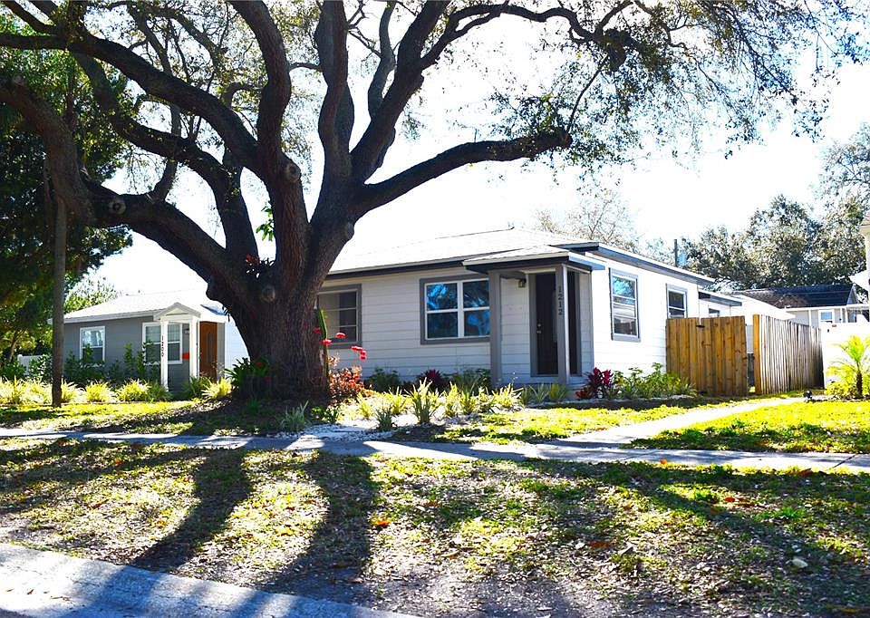 1st image of 1212 56TH AVENUE N