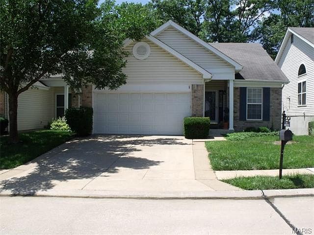 1st image of 1017 Arbor Pointe Dr