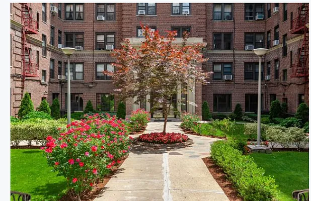3240 Henry Hudson Parkway East #3B