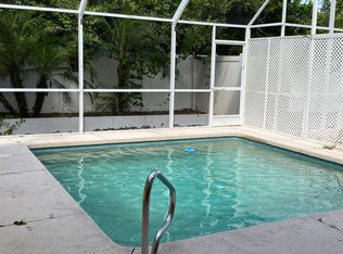 6 Curtis Ct, Palm Coast, FL 32137