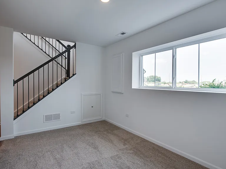 25750 W Yorkshire Dr #25750 — Photo 22