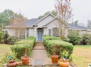 291 Country Way Rd, Smithville, TX 78957