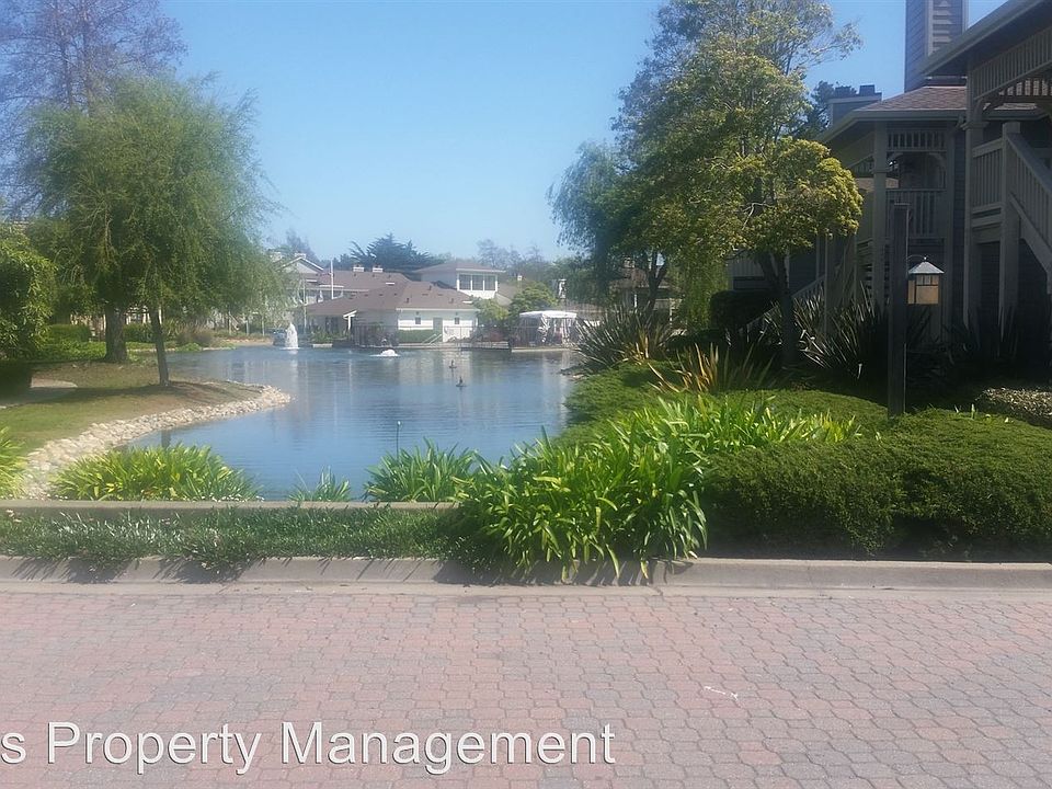 1st image of 118 Shoreline Ct