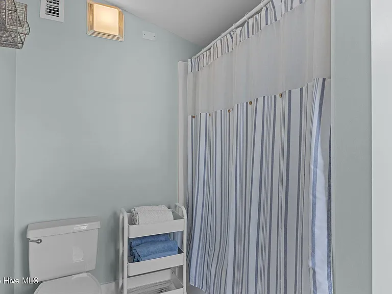 1406 Evans St #B — Photo 13