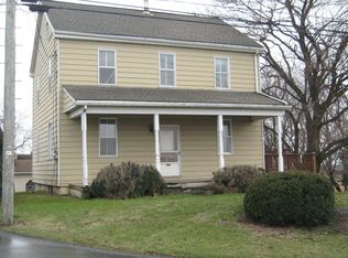 2998 W Newport Rd, Ronks, PA 17572
