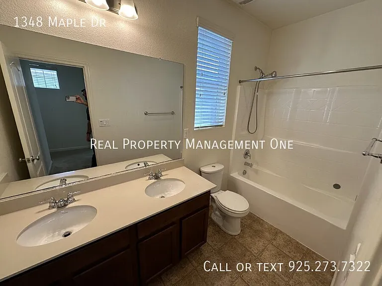 1348 Maple Dr — Photo 18