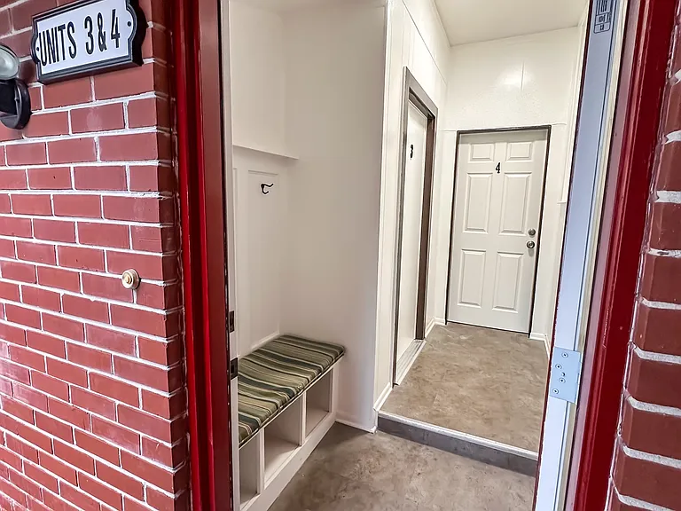 4304 San Juan Ave #3 — Photo 2