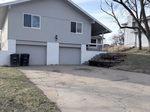 1446 S 167th Ave, Omaha, NE 68130